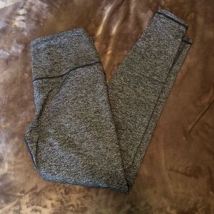 VICTORIAS SECRET KNOCKOUT LEGGINGS NWOT